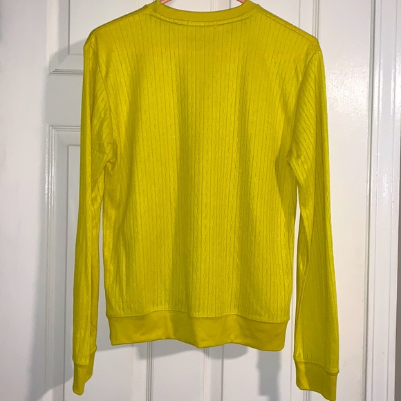 UNIQUE21 yellow long sleeve top. US size 6, scoop neck - Picture 8 of 9